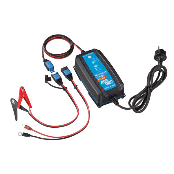 Victron BlueSmart IP65 Charger - 12 VDC - 15AMP - UL Approved - Image 2